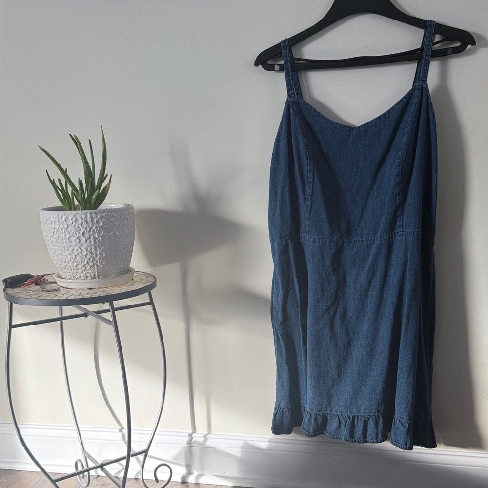 Old Navy Vintage Women's Denim Blue Sleeveless Dress